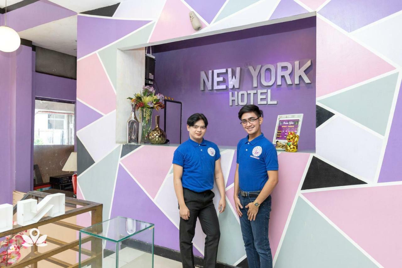 นิวยอร์ก โฮเต็ล ไมอามี Hotel เกซอนซิตี้ ภายนอก รูปภาพ