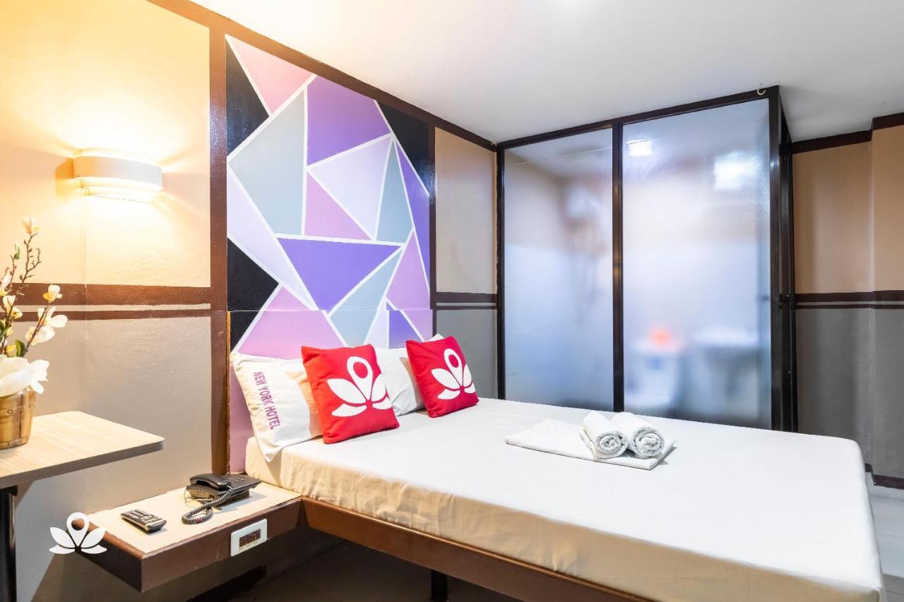 นิวยอร์ก โฮเต็ล ไมอามี Hotel เกซอนซิตี้ ภายนอก รูปภาพ